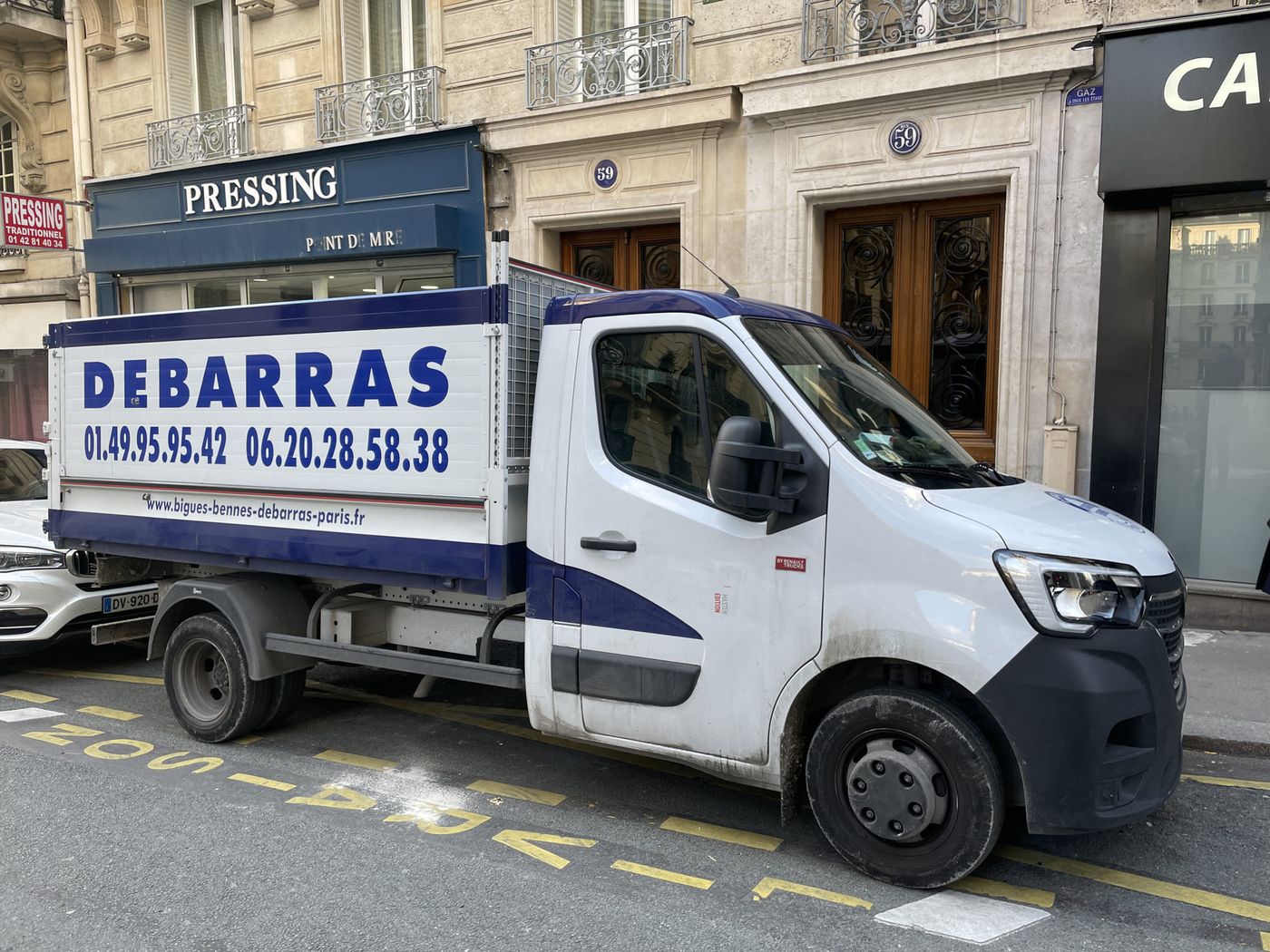 Camion Bigues Bennes en intervention de débarras à Boulogne-Billancourt